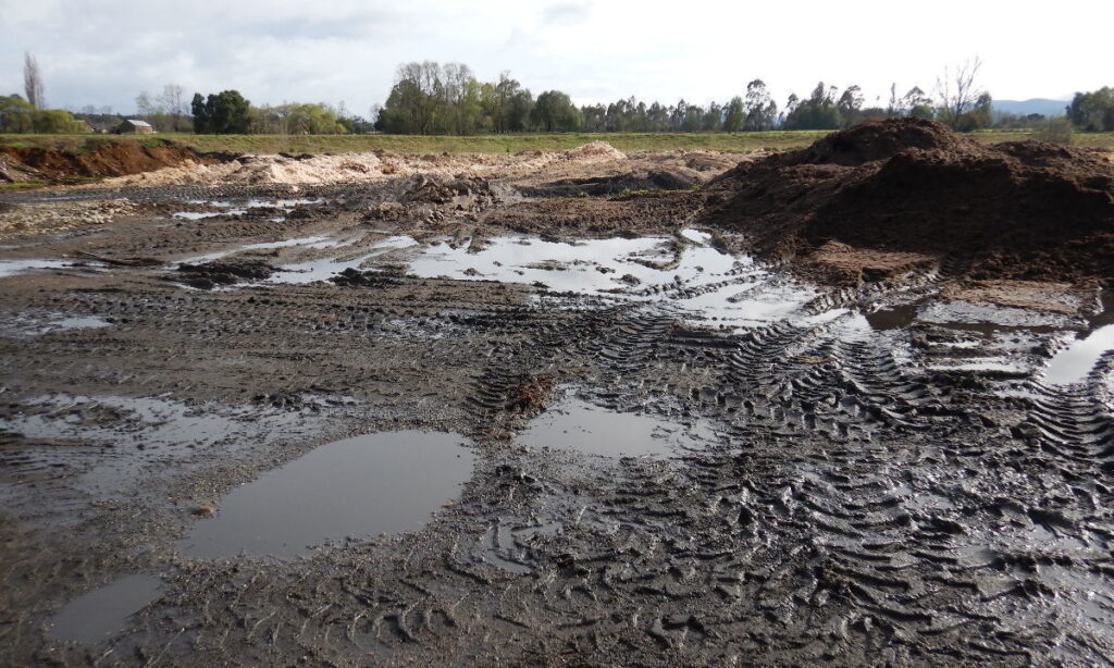 Formulan cargos contra titular de proyecto de extracción de áridos Fundo Las Camelias en Los Ríos