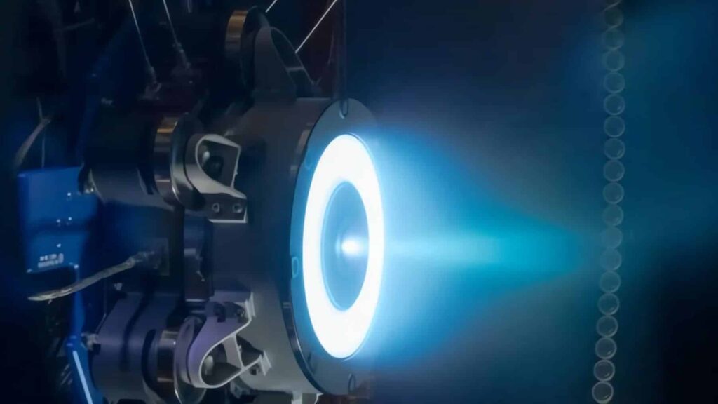 El motor de plasma para ir más allá de la galaxia: Devorará asteroides para obtener combustible