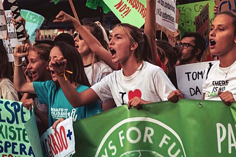 Entre los jóvenes el factor socioeconómico es ‘clave’ en su implicación individual con la transición ecológica