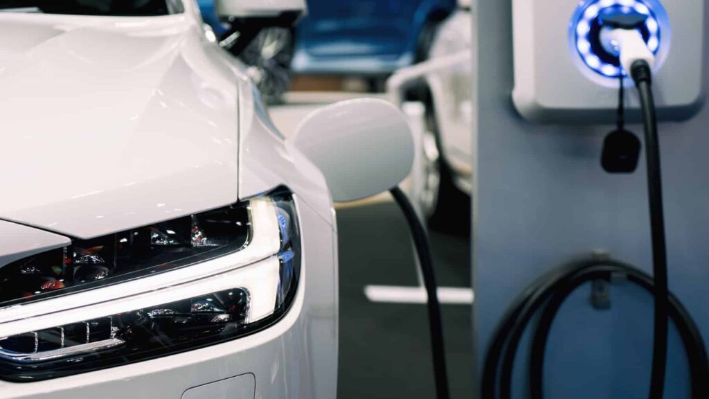 España y la paradoja del coche eléctrico: No hay respuesta sencilla