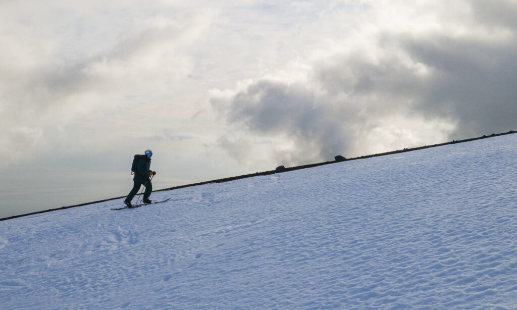 Cómo vestirse para hacer deportes al aire libre cuando comienza el frío