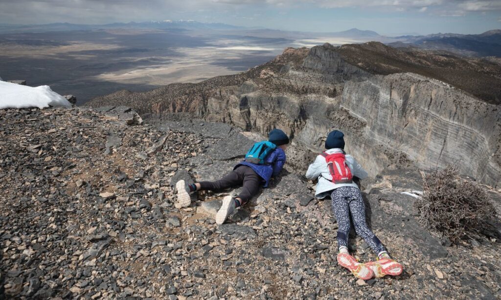 En el mes de la niñez Patagonia estrena miniserie sobre cómo criar en la naturaleza