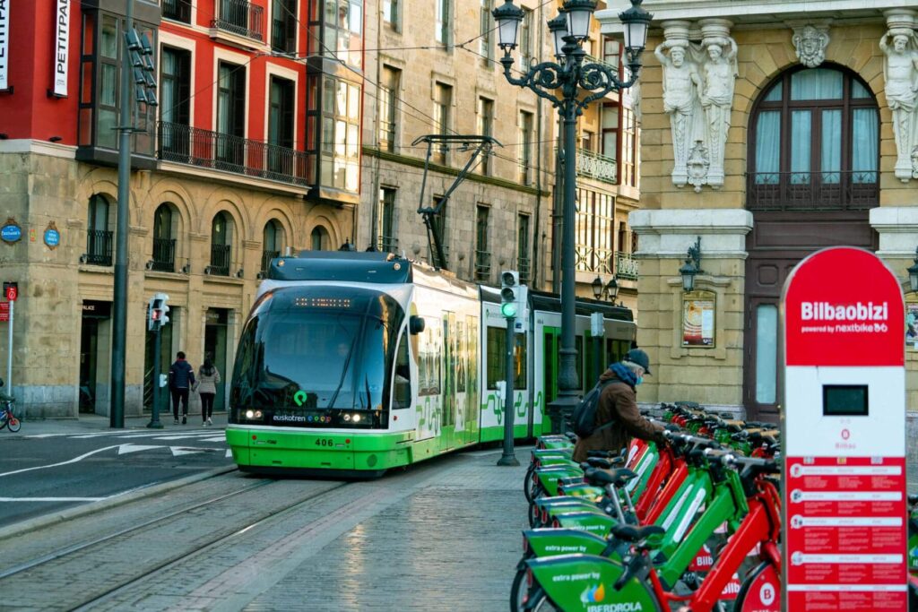 España: Transportes realizará una inversión millonaria destinada a la ‘movilidad urbana sostenible’