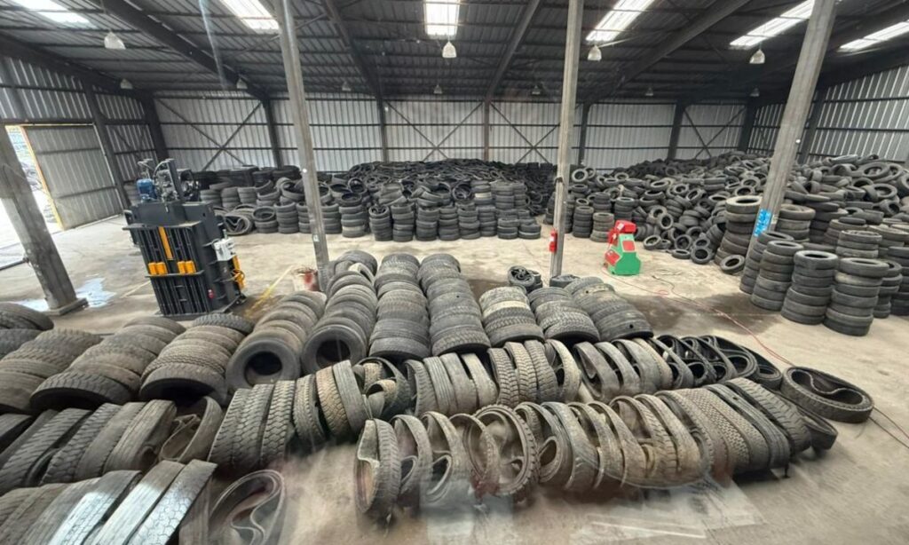 Provincia de Llanquihue avanza al reciclaje de 90 toneladas mensuales de neumáticos usados