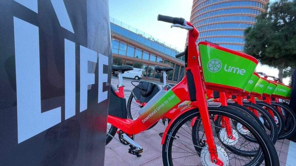 El ‘boom’ de las bicis compartidas: 224000 toneladas menos de CO2, evitan 4200 enfermedades y generan 13000 puestos de trabajo