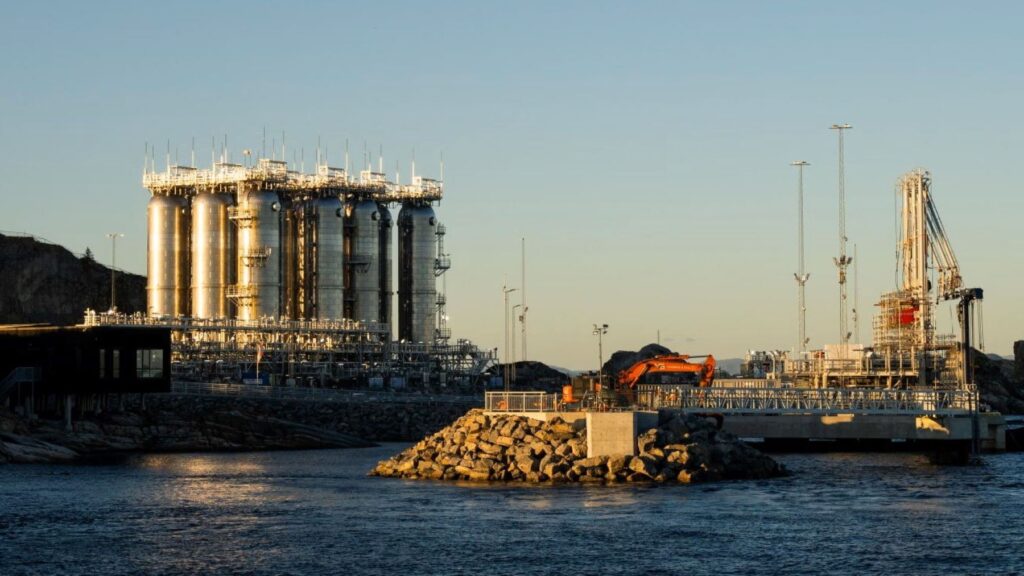 Noruega está absorbiendo la contaminación mundial: el enorme “depósito” submarino que ya funciona