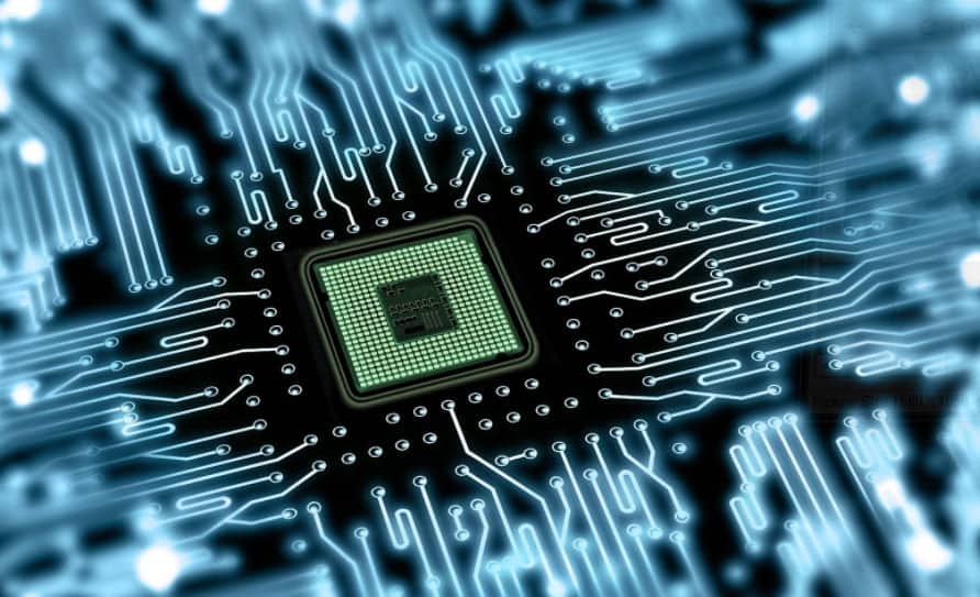 Microchips con materiales alternativos: así impulsa España una planta pionera que desafía el dominio del silicio
