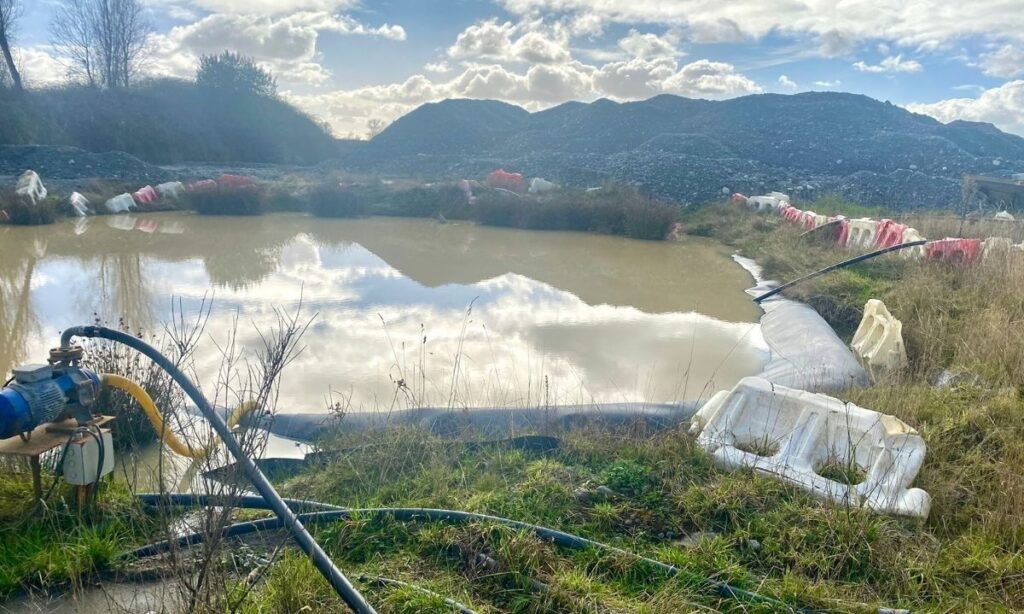 Fiscalía de Los Ríos formaliza investigación por daño ambiental relacionado con extracción de áridos en Río Bueno