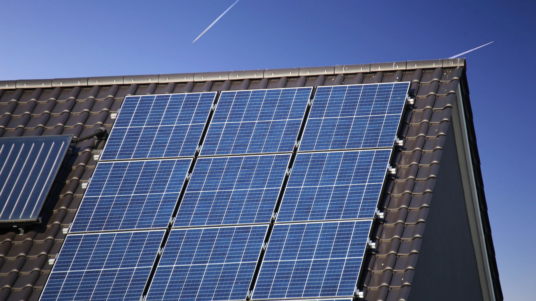 El secreto de las baterías de este propietario para no volver a pagar ni un euro de luz en su vida