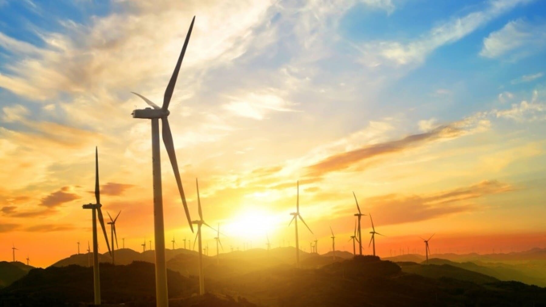 Greenpeace asegura que España y Portugal pueden alcanzar emisiones cero en 2040 con energía renovable y ahorrar miles de millones