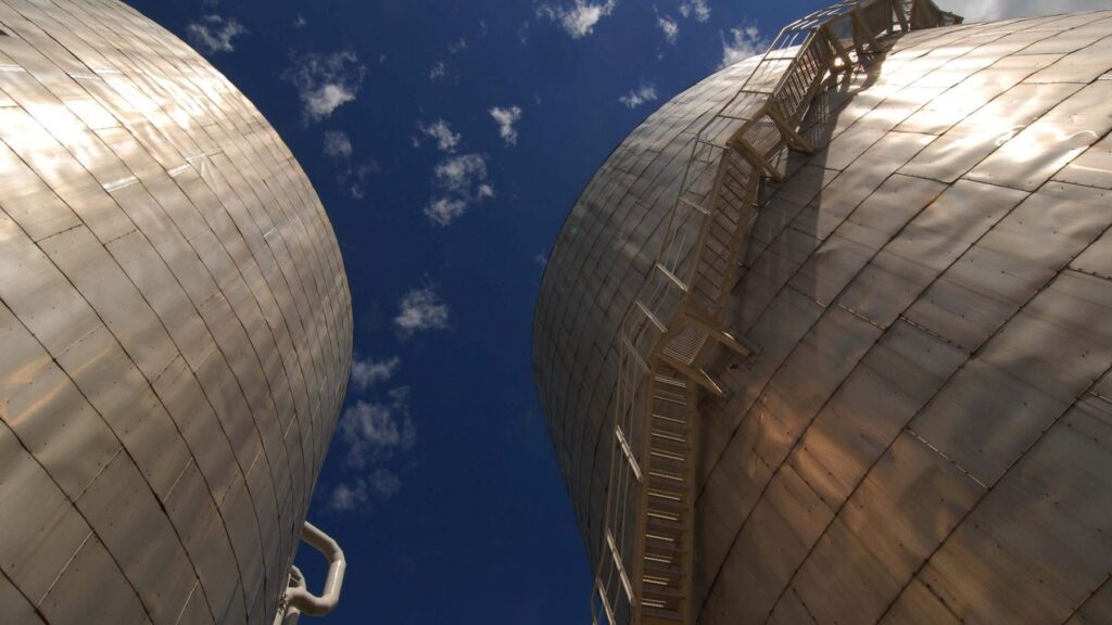 Macroplantas de biometano en Castilla-La Mancha desatan protestas por su impacto ambiental y social