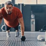 A partir de los 40 años los expertos recomiendan tomar vitamina D3 y K2 para elevar la testosterona y ganar masa muscular