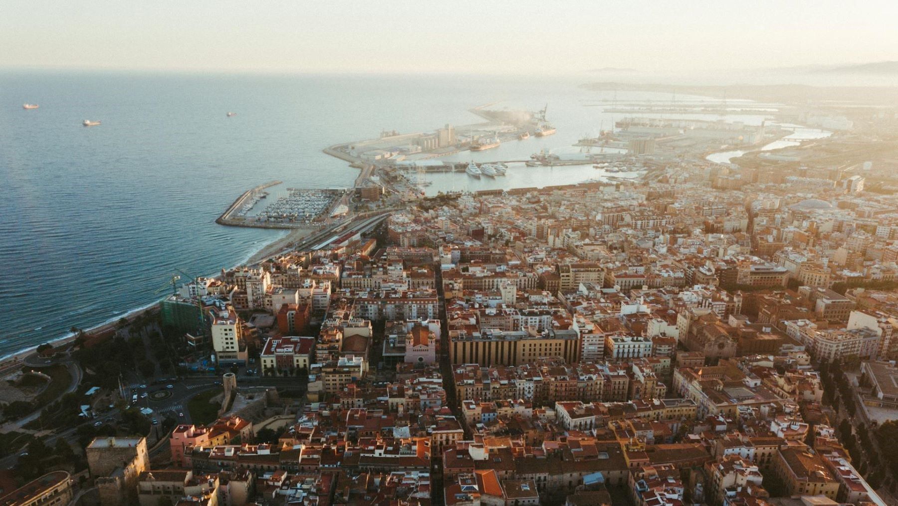 La planta fotovoltaica en Port Tarragona permitirá superar 1 MW de energía verde autogenerada