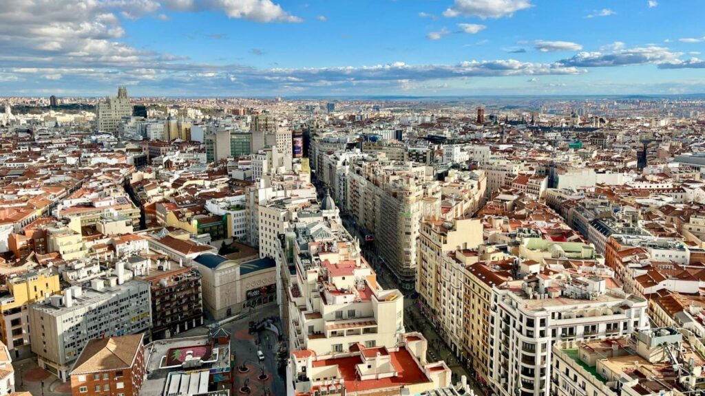 Las redes de calor y frío recibirán millones en ayudas para impulsar energía renovable urbana