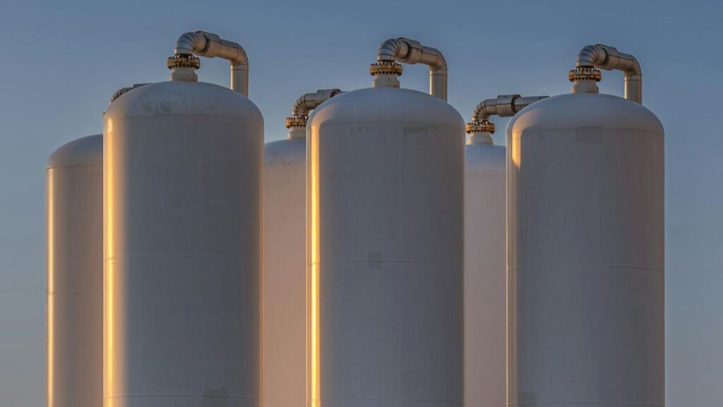 Oposición frontal al proyecto de planta de hidrógeno y amoniaco en Baltanás (Palencia) por el consumo de agua