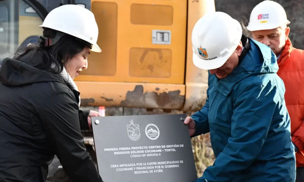 Cochrane inicia construcción del centro de gestión de residuos más moderno del sur de Chile