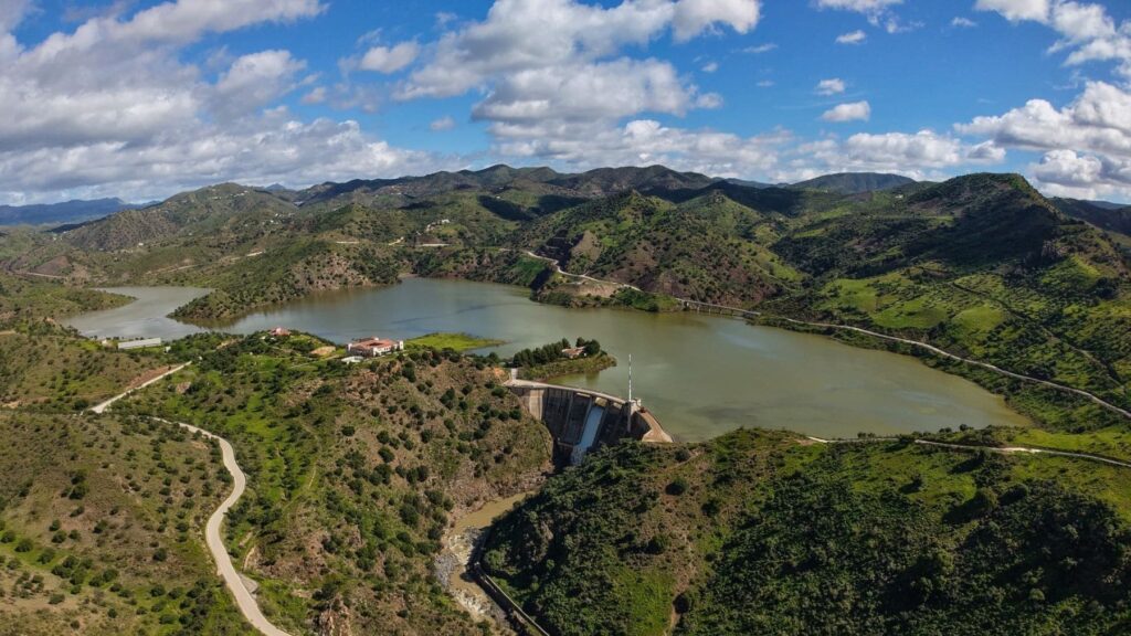 Las reservas hídricas en España caen tras perder 757 hm3 en una semana