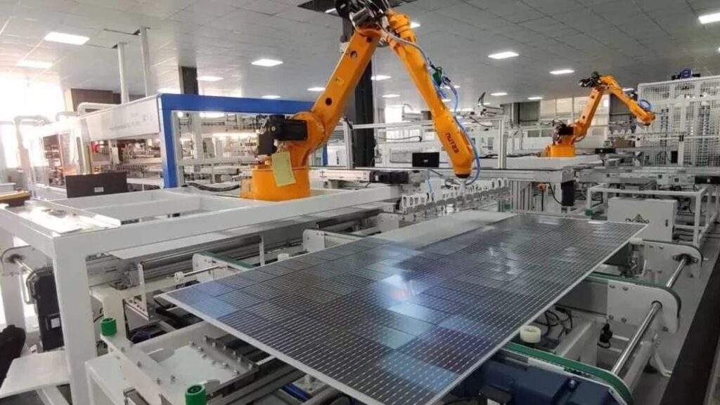 China endurece el control sobre los fabricantes de paneles solares para frenar la guerra de precios – ECOticias.com