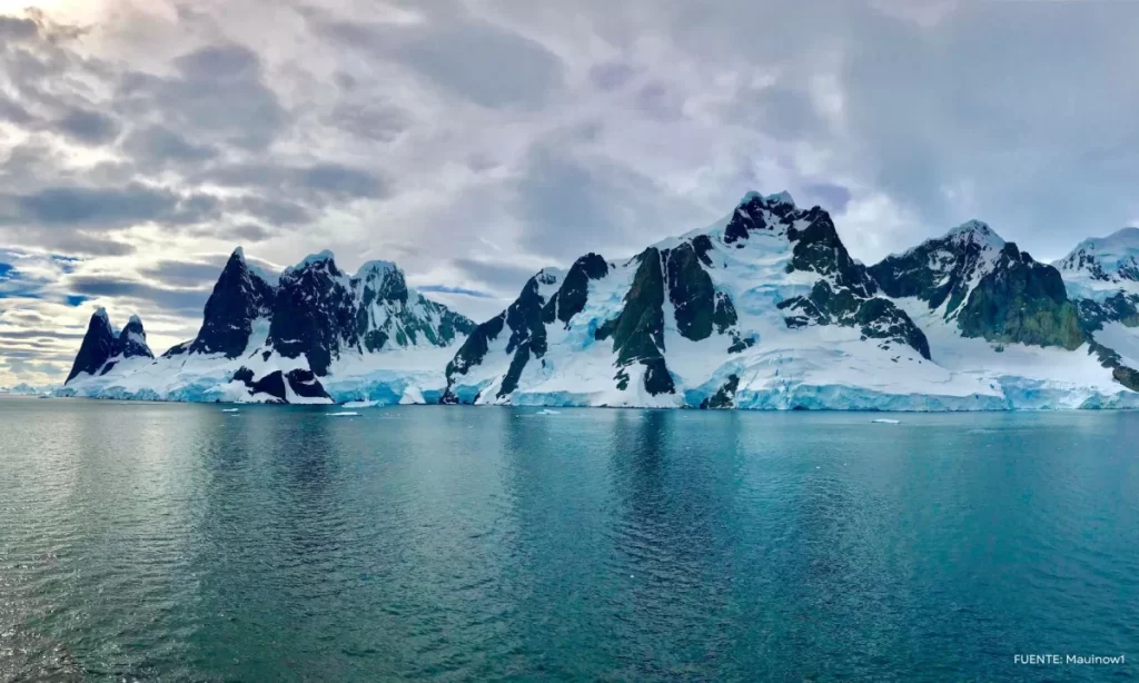 Investigan por primera vez cómo la contaminación lumínica y el calentamiento global afectan la Antártica
