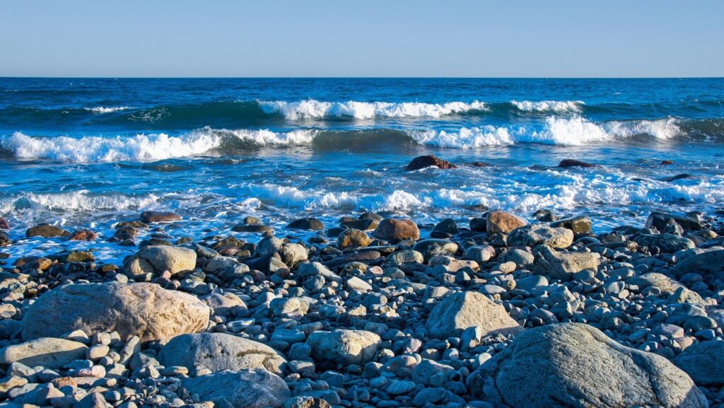 El Mediterráneo afronta su mayor desafío ambiental entre plásticos, calor extremo y pérdida de biodiversidad – ECOticias.com