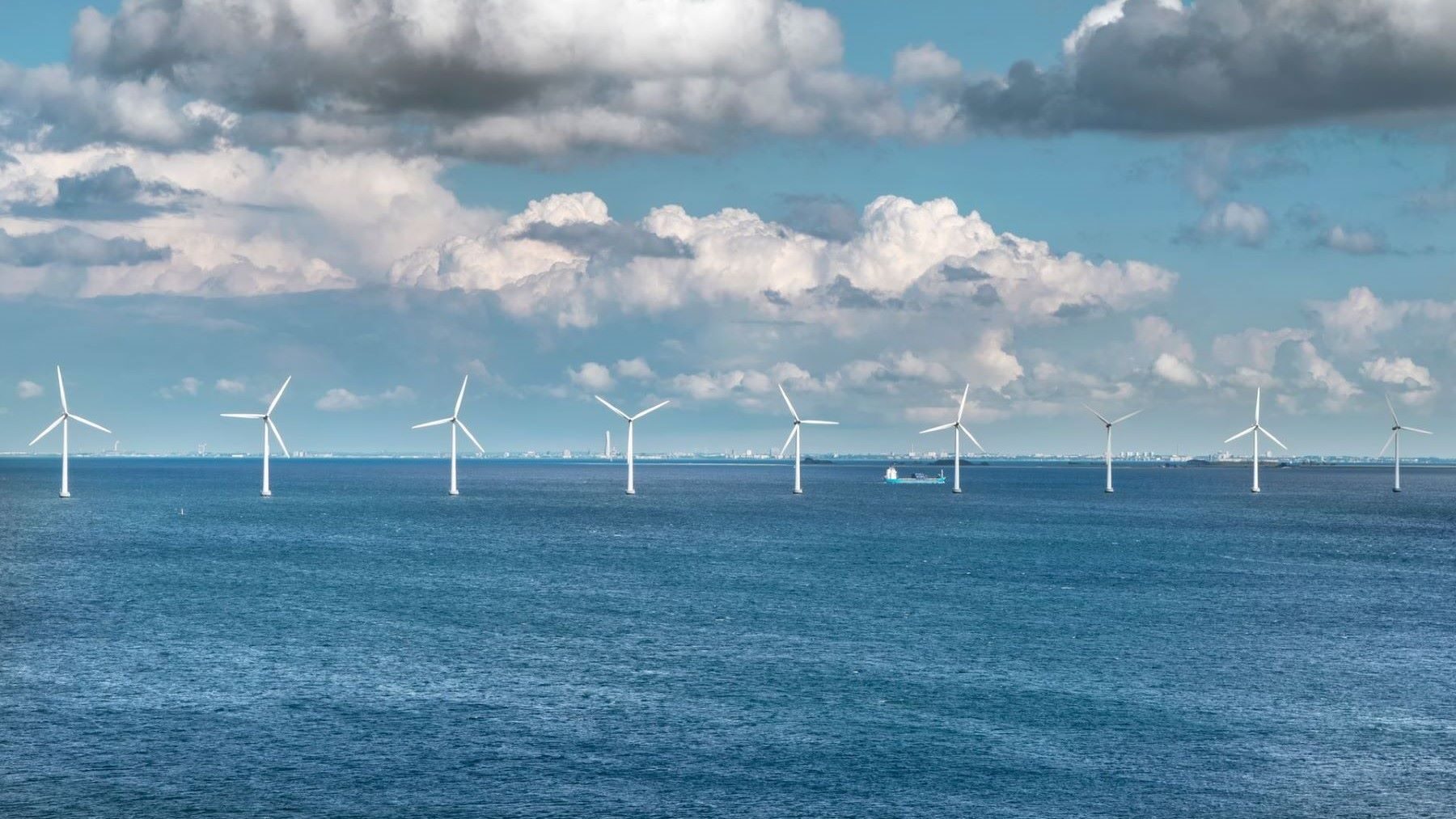 Haizea Wind fabrica los mayores monopiles de la Península Ibérica para el mayor parque eólico marino en Reino Unido