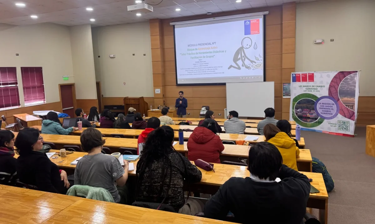 Curso de Monitores Ambientales fortalece capacidades para la acción climática en Los Lagos