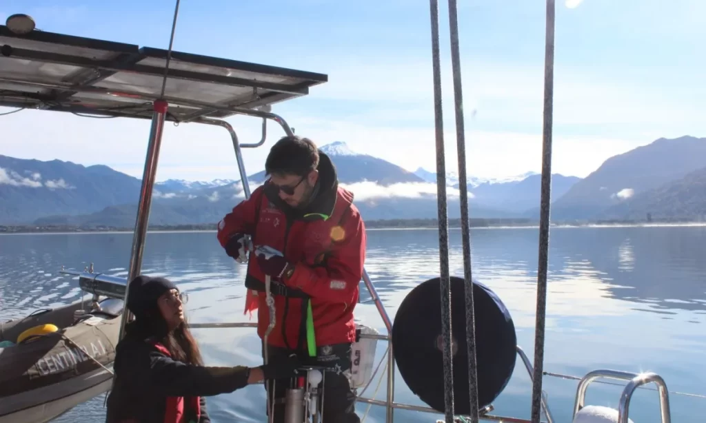 Expedición científica busca en los fiordos de la patagonia señales de El Niño