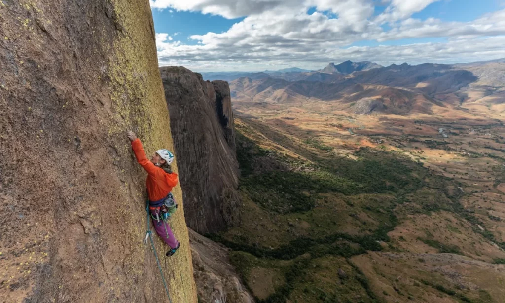 Free Wall Kit de Patagonia: un antes y un después en el sistema de equipamiento para rutas de varios largos
