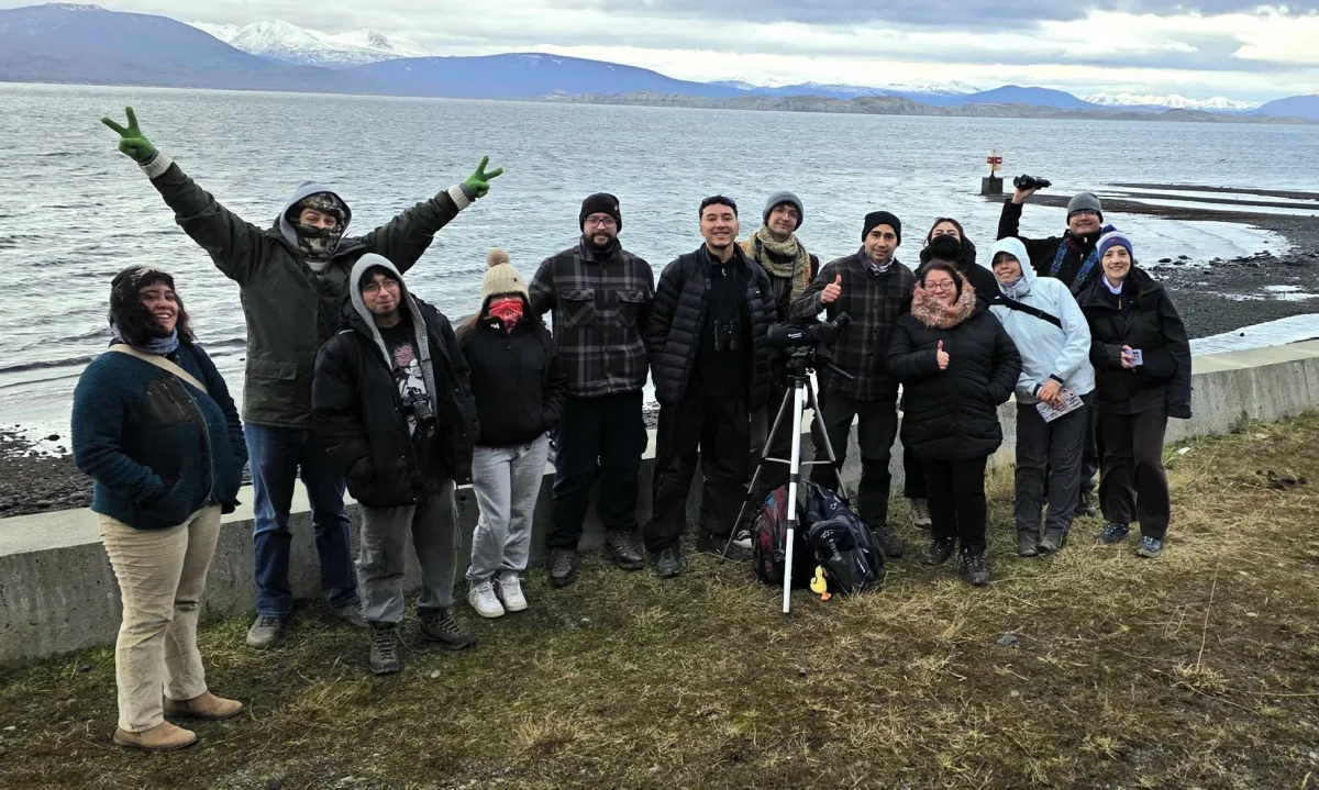 Puerto Williams celebró Día de las Aves Playeras con jornada de observación y concientización
