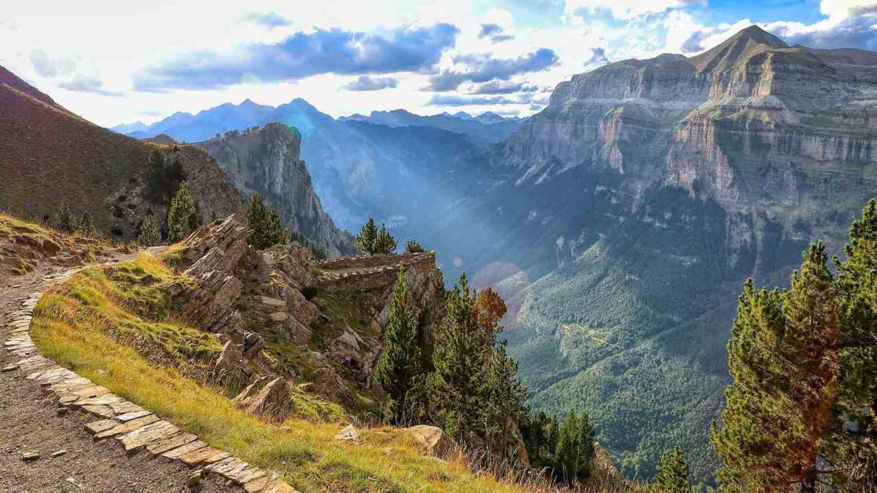 Día Internacional de la Geodiversidad 2026: la riqueza que tienes bajo tus pies
