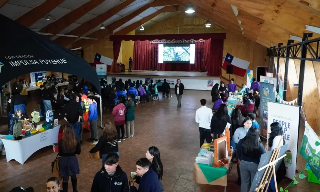 Todo un éxito fue la nueva edición de la Feria y Seminario de Medio Ambiente en Puyehue